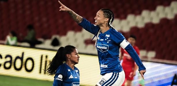 Byanca Brasil garante vitória do Cruzeiro na estreia da Libertadores Feminina