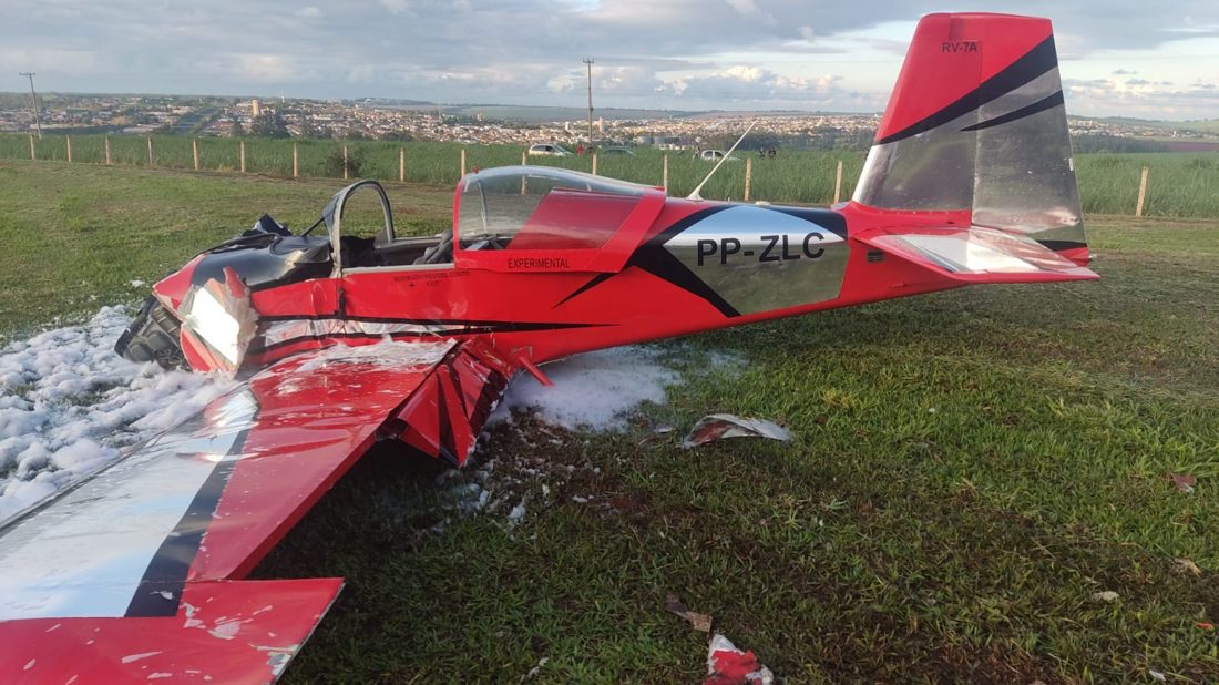 Vídeos, testemunhas e perícia: as evidências que a Polícia Civil reúne para apurar a queda de avião que deixou 2 mortos em Orlândia (SP)