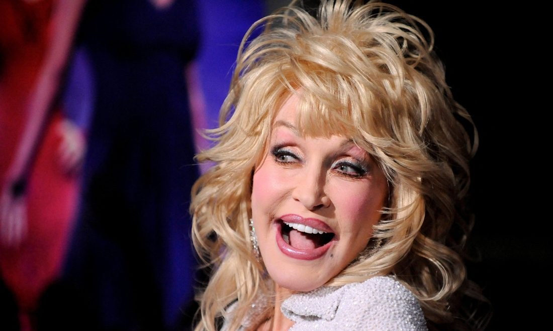 Dolly Parton, que escreveu "I Will Always Love You", deixa legado que continua a encantar