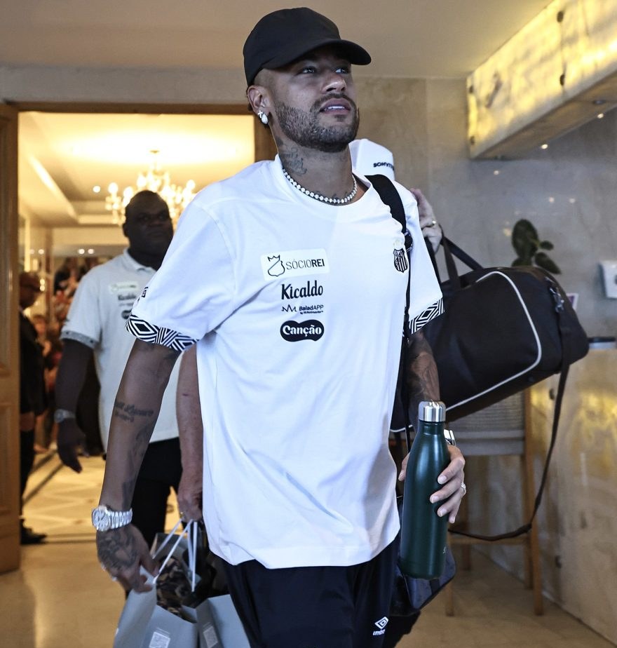 Neymar fala sobre plano de sabático após aposentadoria e revela aversão a assistir futebol na TV