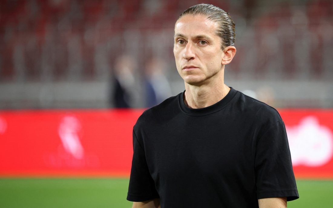 Monaco lidera início de temporada com Filipe Luís e surpreende rivais na Ligue 1