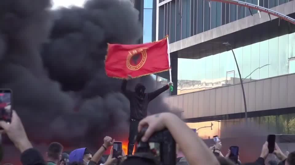 Jogo da Conference League tem sede alterada devido a protestos estudantis na Albânia