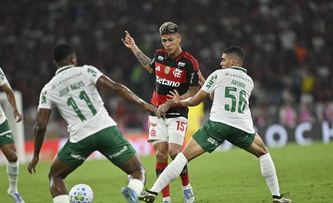 Redução do limite de estrangeiros nos clubes brasileiros a partir de 2027: impacto na Série A