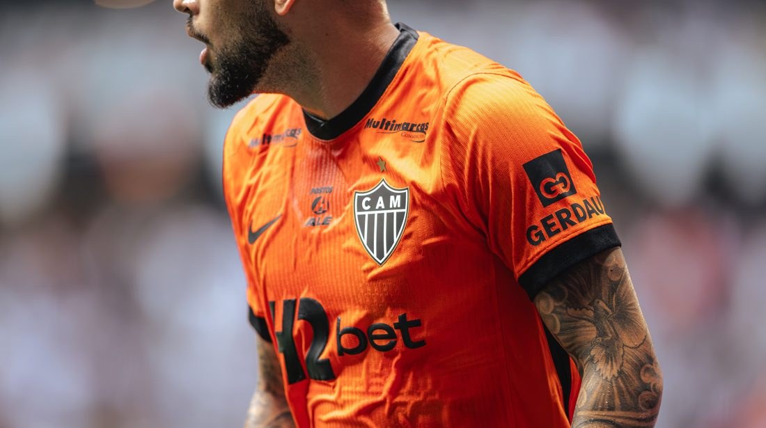Atlético-MG estreia camisa 3 inspirada na "Rua de Fogo" e celebra com festa na Arena MRV