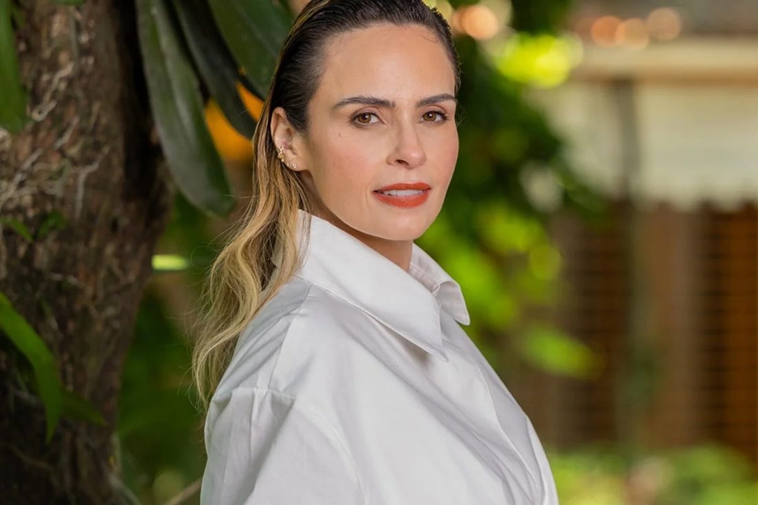 Ana Paula Renault solicita à Justiça dados do responsável por divulgação de foto íntima