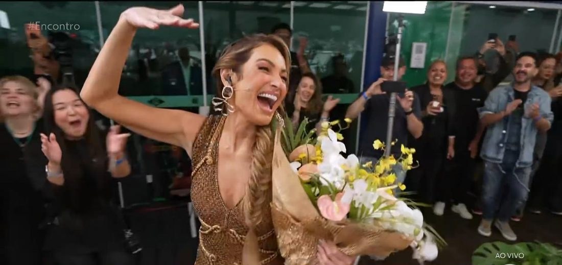 Patrícia Poeta completa 50 anos e se emociona com surpresa do filho Felipe durante programa em Angra dos Reis