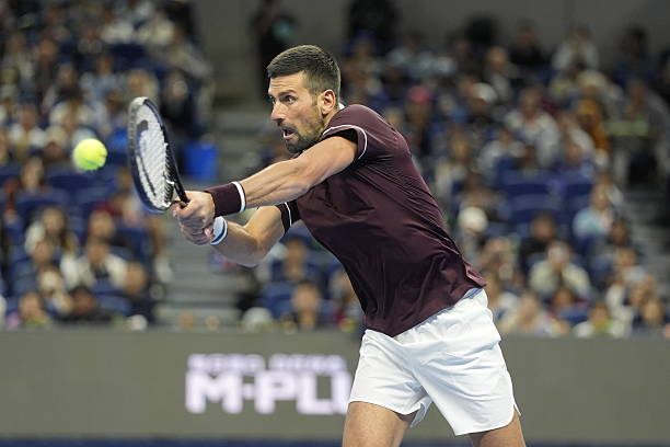 Djokovic vence Nuno Borges e celebra 30ª vitória em Pequim, busca sétimo título consecutivo