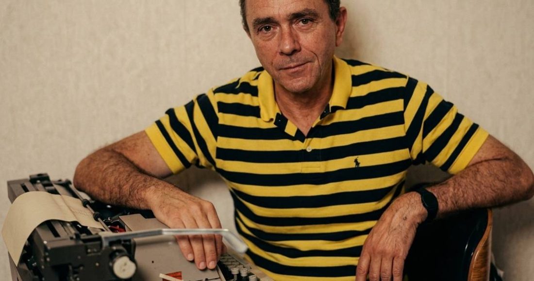 Jornalista Okky de Souza morre aos 73; legado na crítica musical e no rock brasileiro