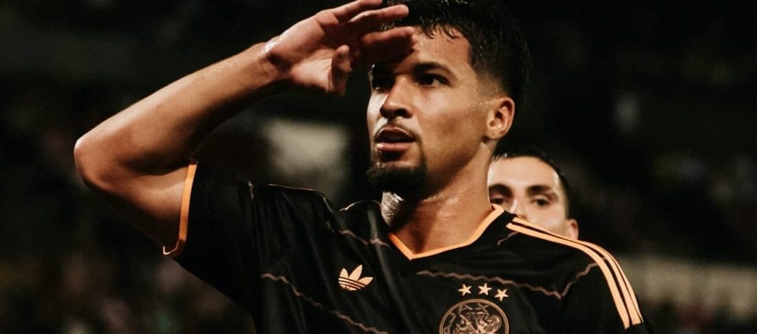 Ídolo holandês compara Marcos Leonardo a fracasso do Ajax e acende debate sobre início do brasileiro no clube