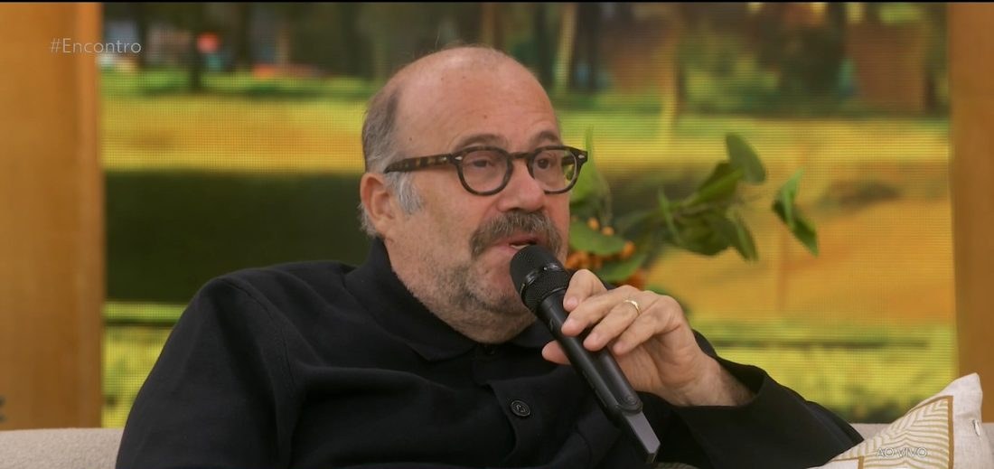 Otávio Müller fala sobre filhos, netos e recebe homenagem do enteado Romulo Arantes Neto no Encontro com Patrícia Poeta
