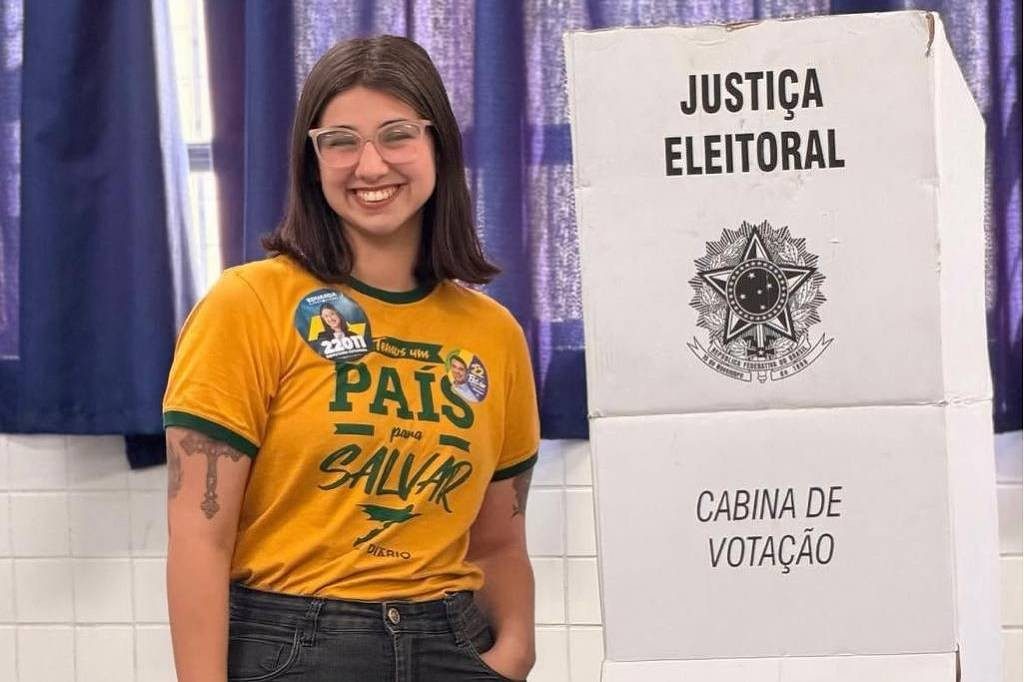 Mãe de Eduarda Campopiano, crítica de políticas sociais, recebe BPC há pelo menos oito anos