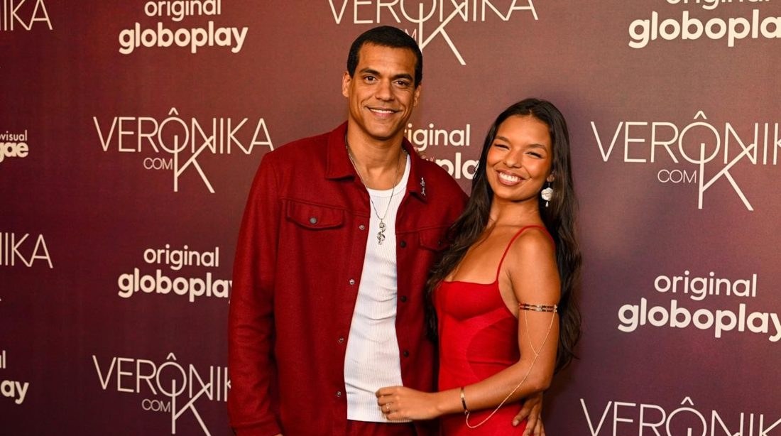 Marcello Melo Jr. fala em casamento com Mell Muzzillo e revela que a atriz será seu par romântico na sexta temporada de Arcanjo Renegado