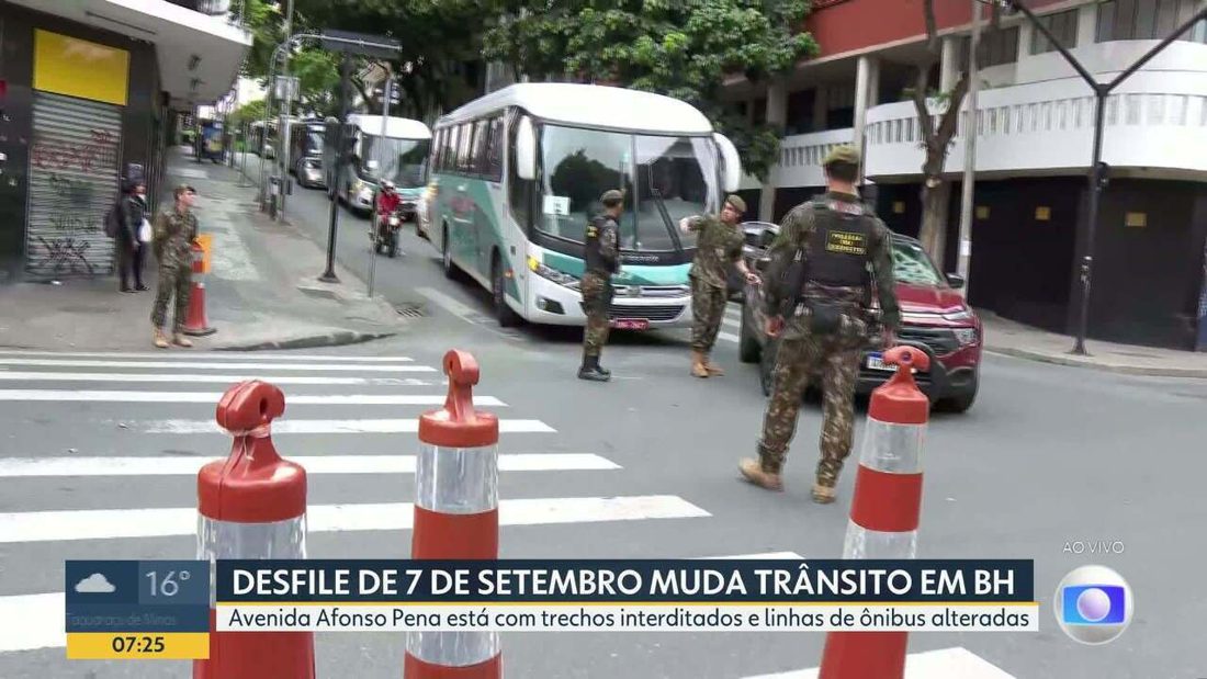 Desfile de 7 de setembro altera trânsito na Avenida Afonso Pena, em Belo Horizonte