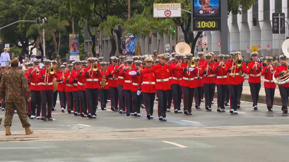 Desfile de 7 de Setembro reúne 6,6 mil militares no centro do Rio
