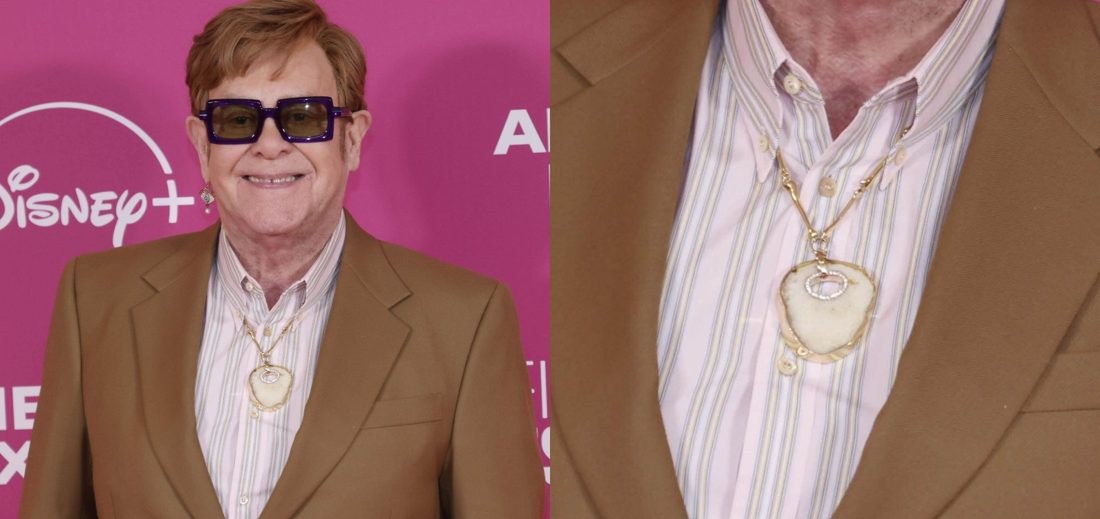 Elton John transforma rótulas em joias de ouro e revela detalhes no documentário "Touched By Gold"