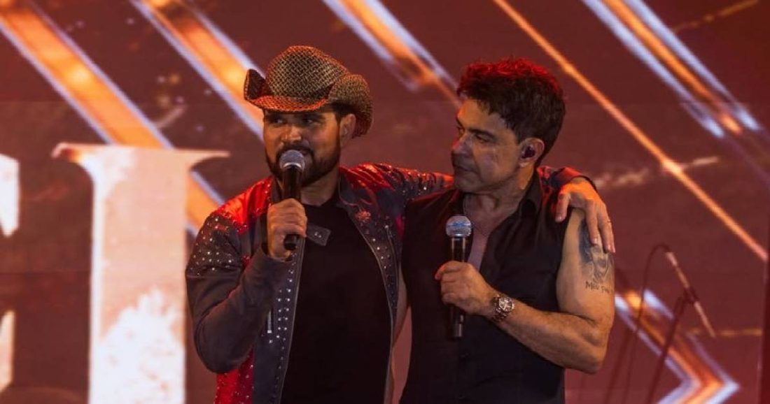 Luciano pede orações a André Mendonça durante show de Zezé Di Camargo e Luciano em Blumenau