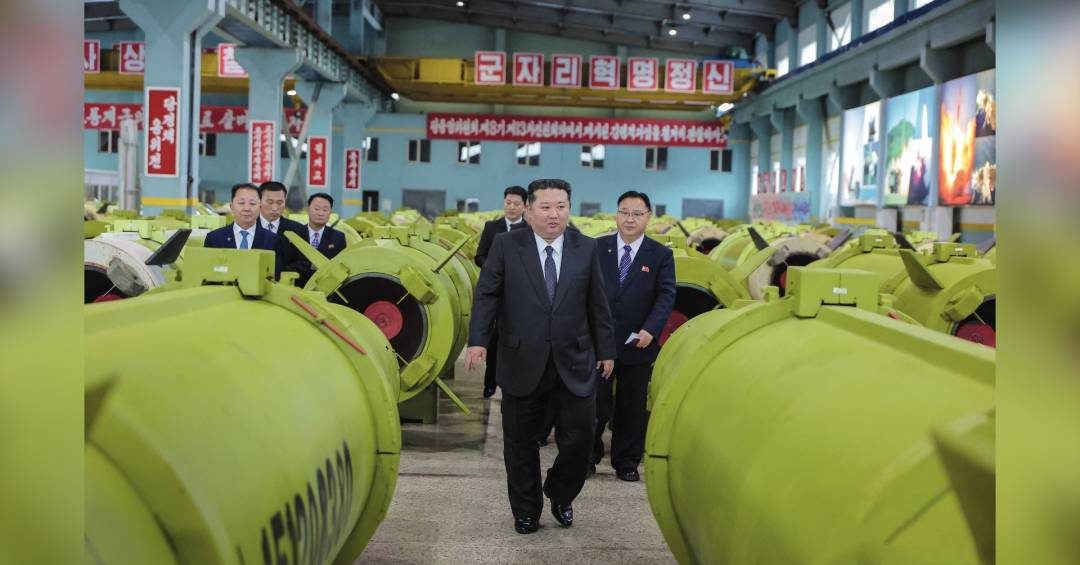 Kim Jong-un deixa de pária e se torna figura cortejada por potências globais