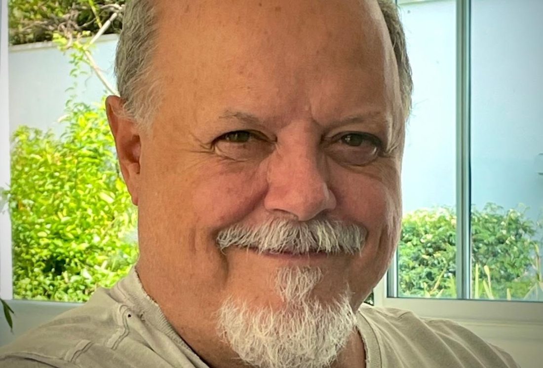 Ator Roney Facchini, de 'Rá‑Tim‑Bum' e 'Bang Bang', morre aos 73 anos; colegas do teatro lamentam