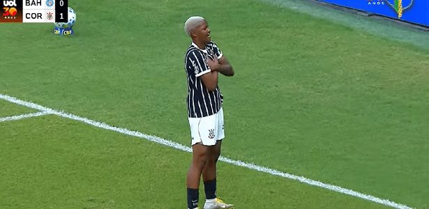 Corinthians vence Bahia por 1 a 0 e abre vantagem na semifinal do Brasileirão Feminino