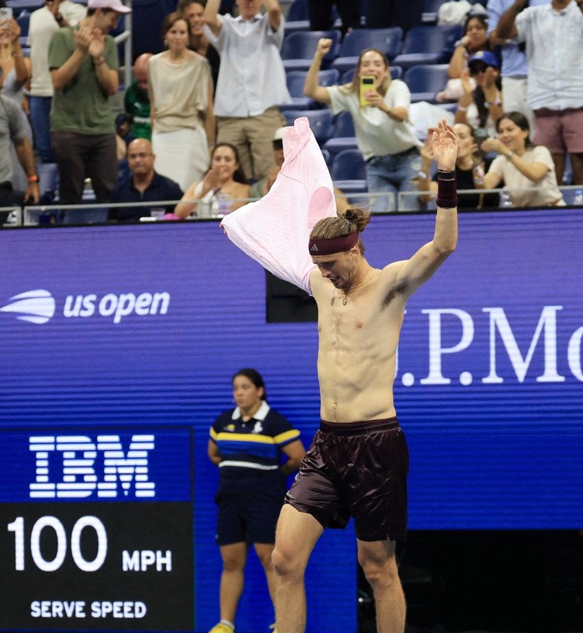 Zverev estabelece recorde de resistência ao avançar para a terceira rodada do US Open 2026