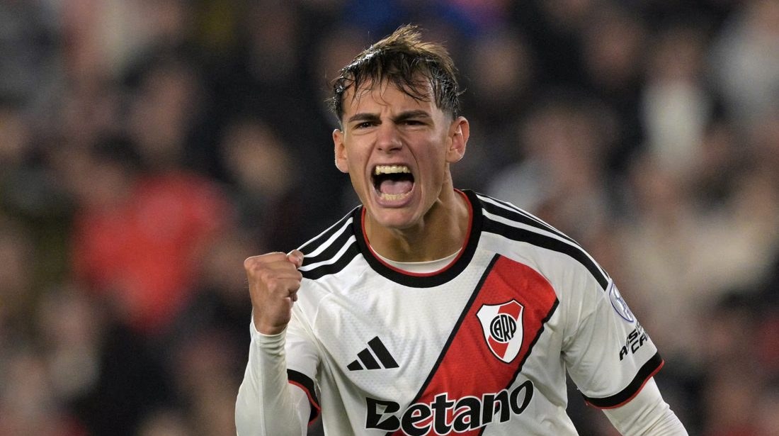 Flamengo oficializa contratação de Joaquín Freitas, ex‑River Plate, até 2031