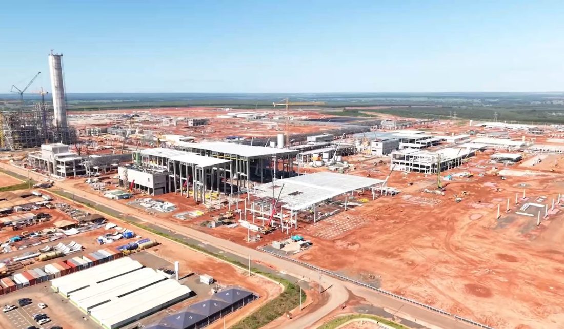 Maior fábrica de celulose do mundo terá ferrovia própria de R$ 2,4 bilhões e criará 6 mil empregos no Brasil
