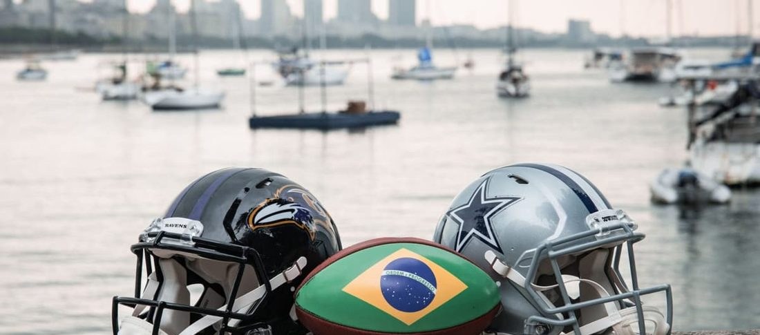 ESPN e Disney+ transmitem RedZone e duelo Cowboys x Ravens ao vivo no Maracanã neste domingo (27)
