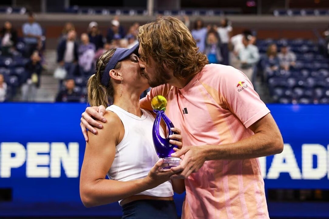 Tsitsipas dispara indireta sobre Badosa e diz ter encontrado a paz longe do tênis