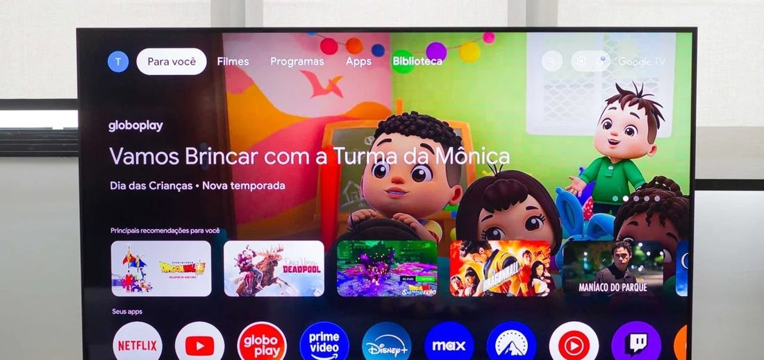 Usuários usam IA para reprogramar Smart TVs e remover anúncios e apps inúteis
