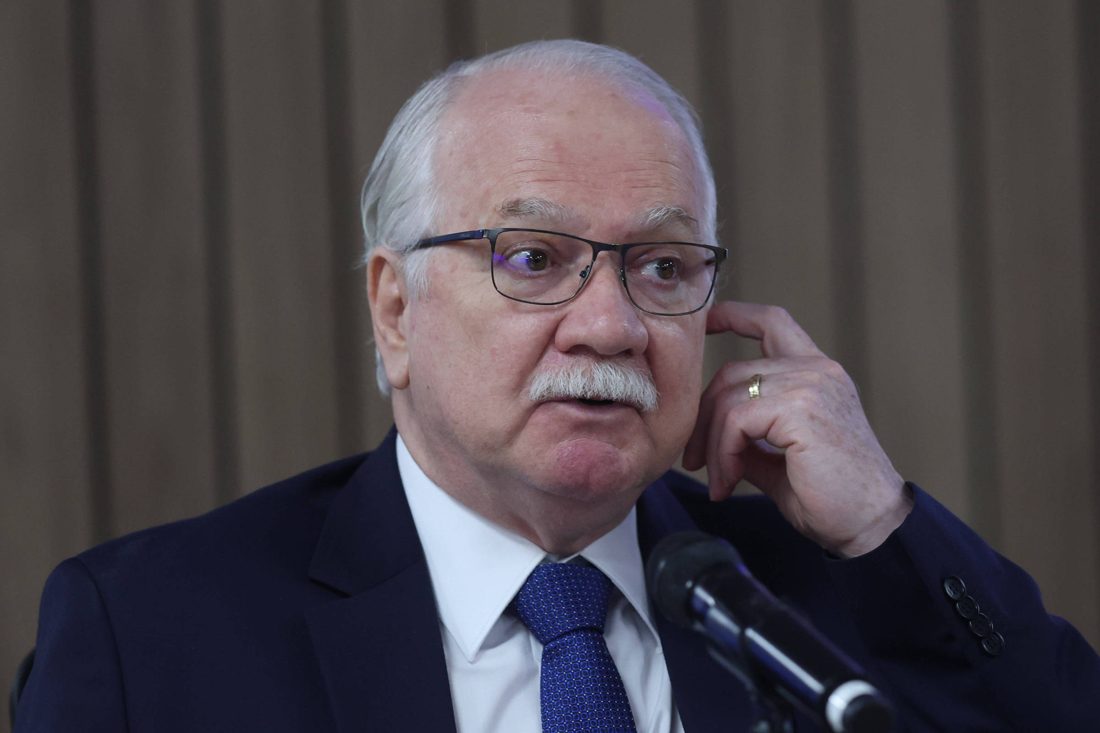 Fachin adia debate sobre “Nossa Senhora” no STF, informa coluna de Mônica Bergamo