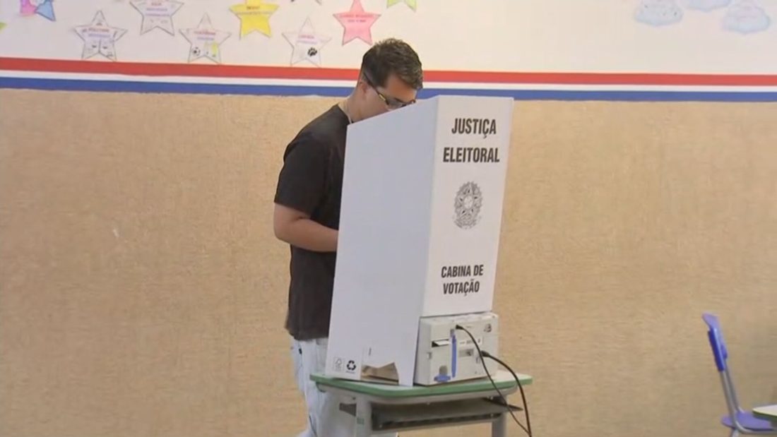 Abstenção, votos em branco e nulos somam 24,63% do eleitorado no primeiro turno presidencial