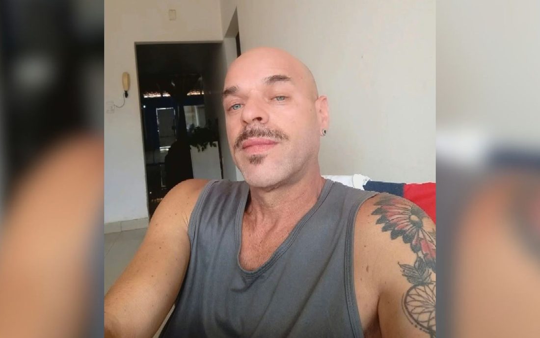 Professor encontrado morto em apartamento após marcar encontro por aplicativo