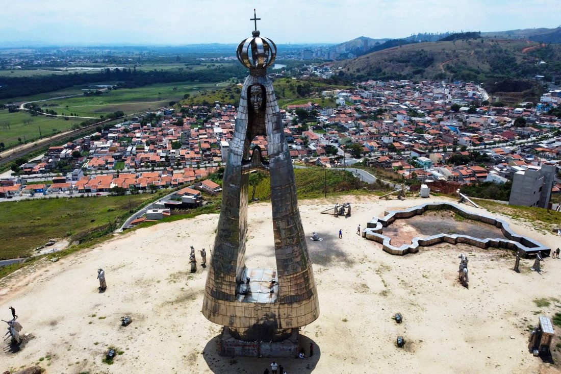 São Paulo e Aparecida terão máxima de 27°C com chuva à tarde neste feriado de segunda-feira (12)