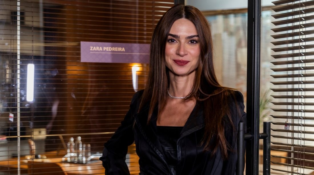 Thaila Ayala assume a vilã Zara em “Nas Profundezas do Amor” e revela rotina intensa de gravação