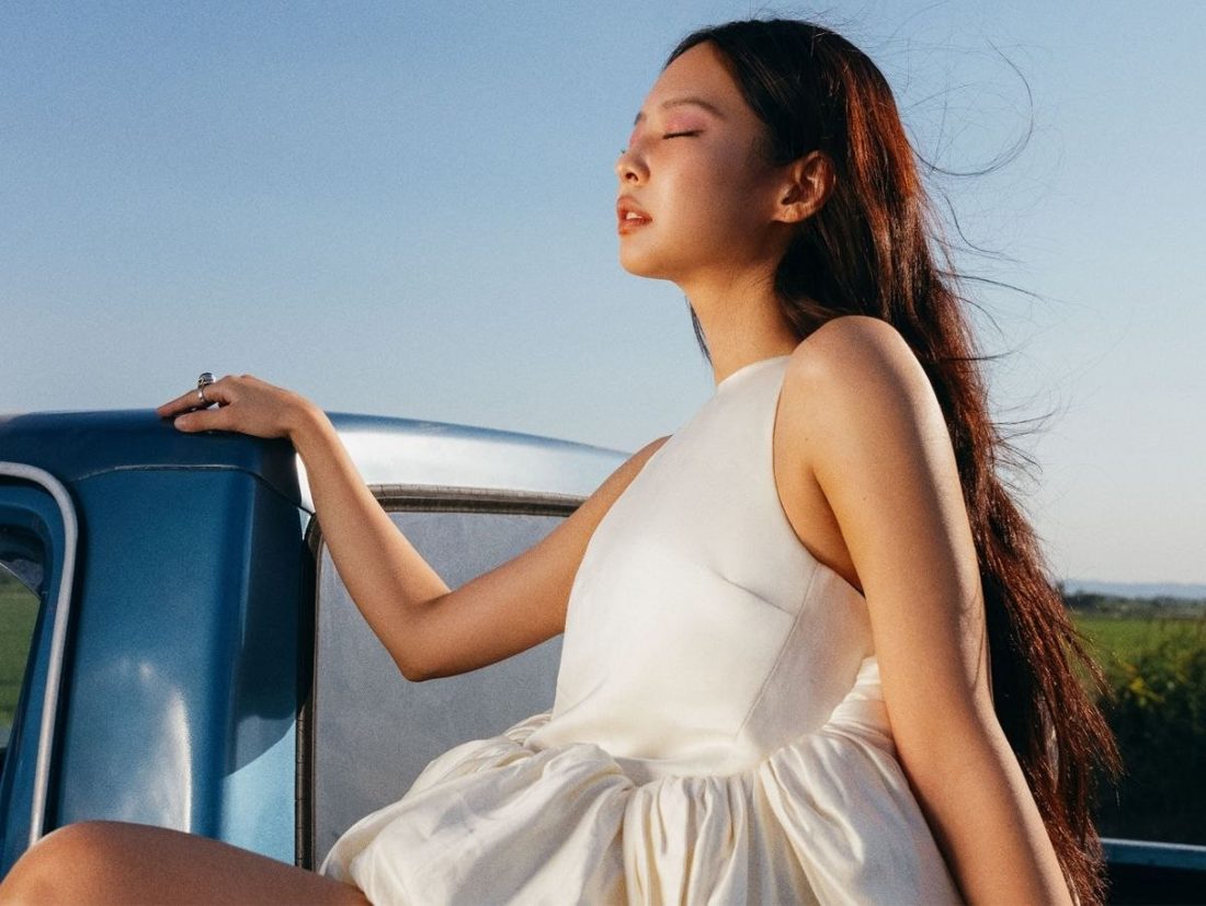Jennie Faz História no K-pop com 'Less Than a Lover'