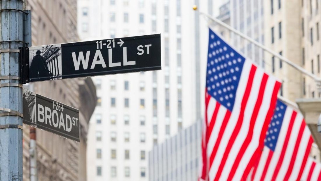 Wall Street avança com otimismo em tecnologia apesar de pressões nos Treasuries e no petróleo