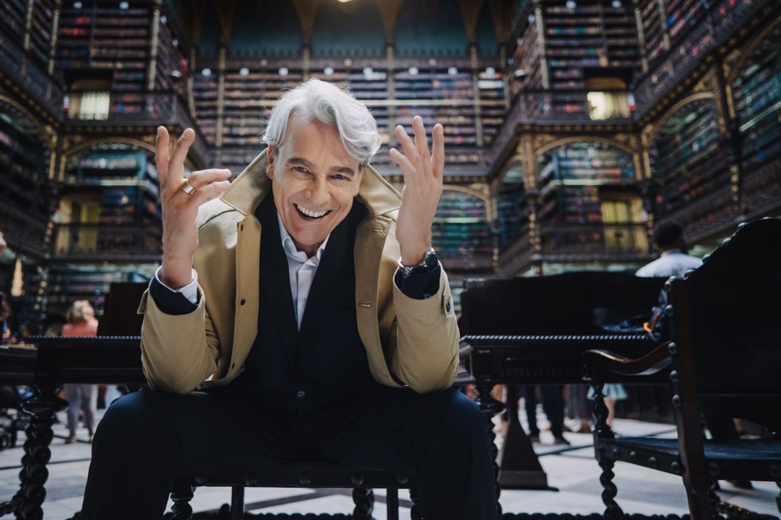 Alexandre Borges celebra 60 anos e sucesso de 'Quem ama cuida' enquanto fala de romance e envelhecimento feliz