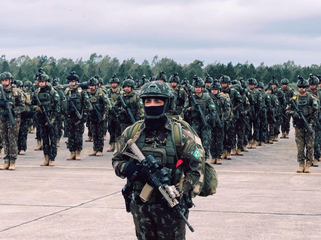 Exército Brasileiro e Exército Argentino mobilizam 2,8 mil militares e mais de 600 viaturas no Exercício Combinado Arandu 2026