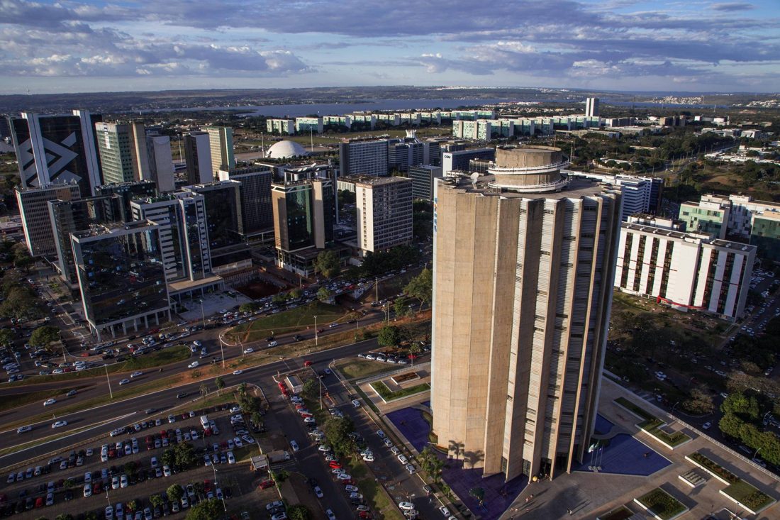 Caixa lança Pix parcelado no app com prazo de até 12 meses