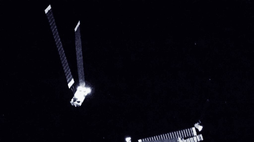 Nova Geração de Satélites Starlink: Tamanho Gigante e Impacto na Astronomia