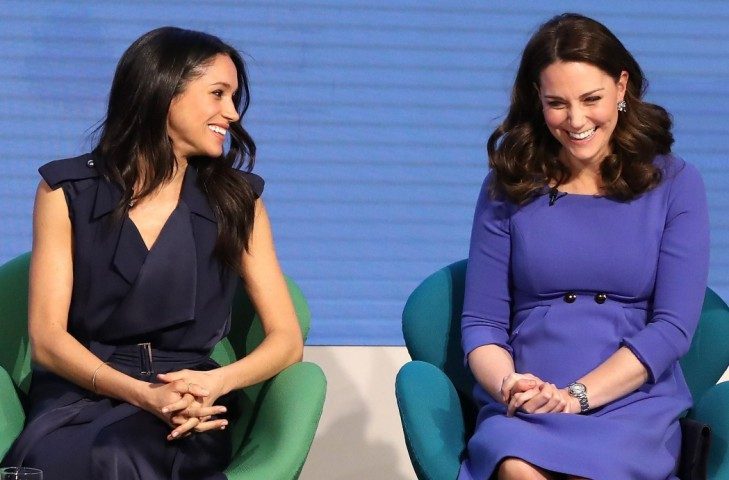 Meghan Markle demonstra abertura para reaproximação com Kate Middleton sem assumir culpa pelo afastamento