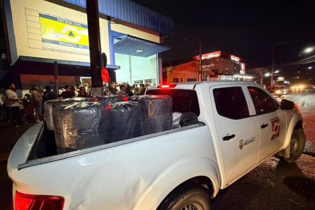 Granizo atinge Florianópolis e danifica 700 residências