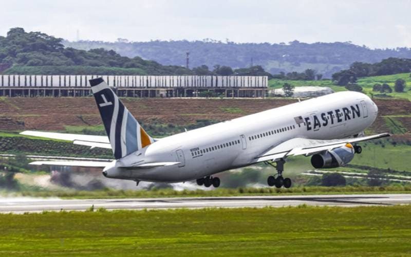 EUA enviam hoje ao Brasil avião Boeing 767-300 com dezenas de pessoas