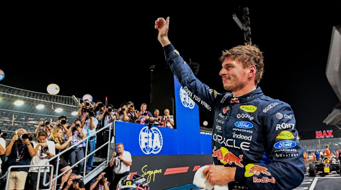 GP de Singapura 2026: Verstappen conquista a 50ª pole e Bortoleto parte 14º no grid
