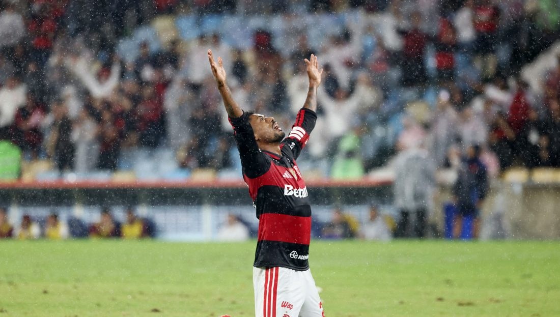 Flamengo lidera classificação do segundo turno do Brasileirão 2026 e Corinthians ocupa a última posição