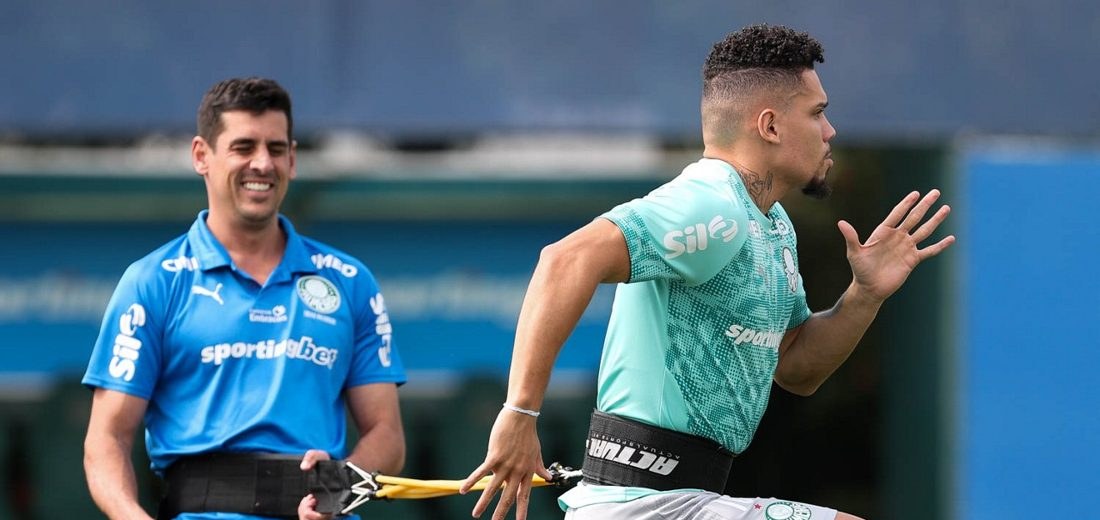 Paulinho tem nova lesão no tendão do adutor longo da perna direita e ficará fora do Palmeiras até depois da janela FIFA