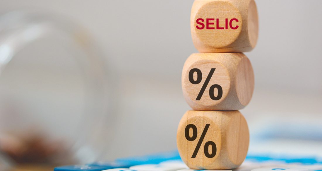 Santander projeta novo corte de 0,25 ponto na Selic em novembro e revisa metas de inflação e PIB