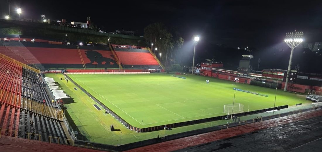 Vitória e Vasco se enfrentam no Barradão em busca da vaga nas semifinais da Copa do Brasil 2026