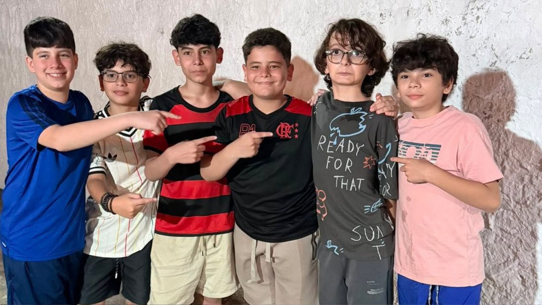 Mãe de Fortaleza surpreende filho de 12 anos com reencontro de amigos e vídeo atinge 1,2 milhão de visualizações