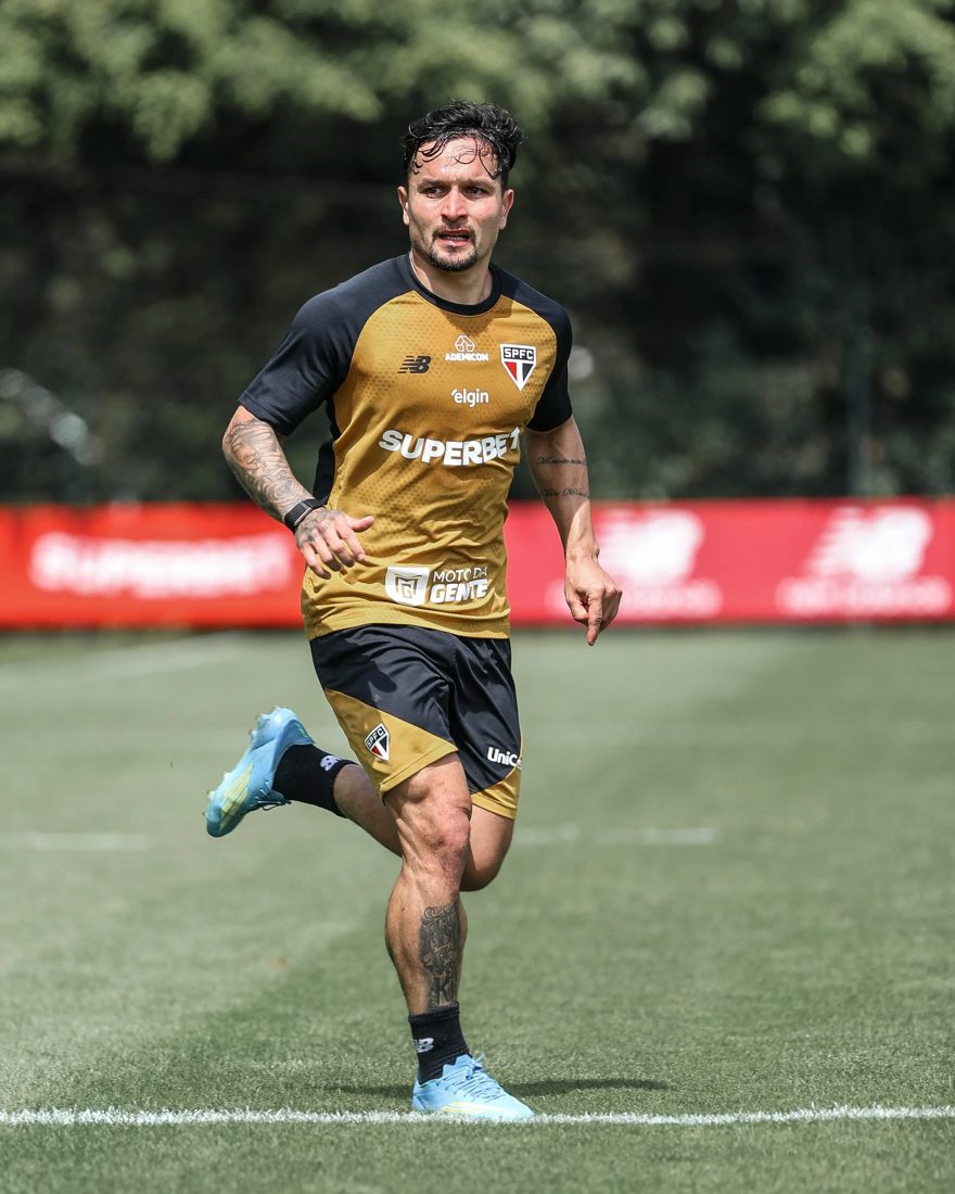 São Paulo treina na quadra da Peruche: fotos exclusivas da sessão desta quarta-feira